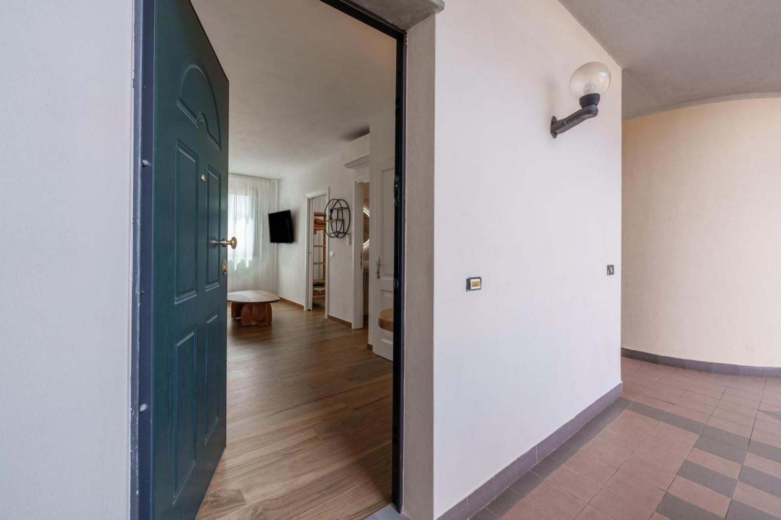 Hotel Dome House Olbia Exterior foto